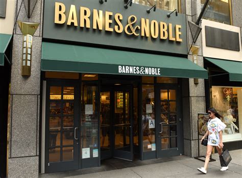 can you sell books to barnes and noble? In this digital age, how does the concept of traditional bookstores like Barnes & Noble adapt to e-commerce platforms?